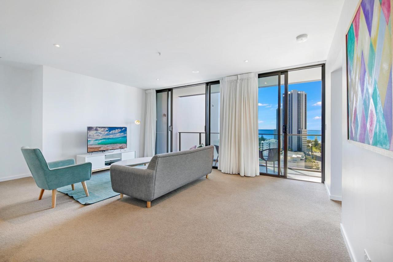 The Eureka Gold Coast Residence On Broadbeach Exterior photo